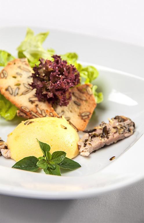 Hotel Sammer Neufelden 外观 照片